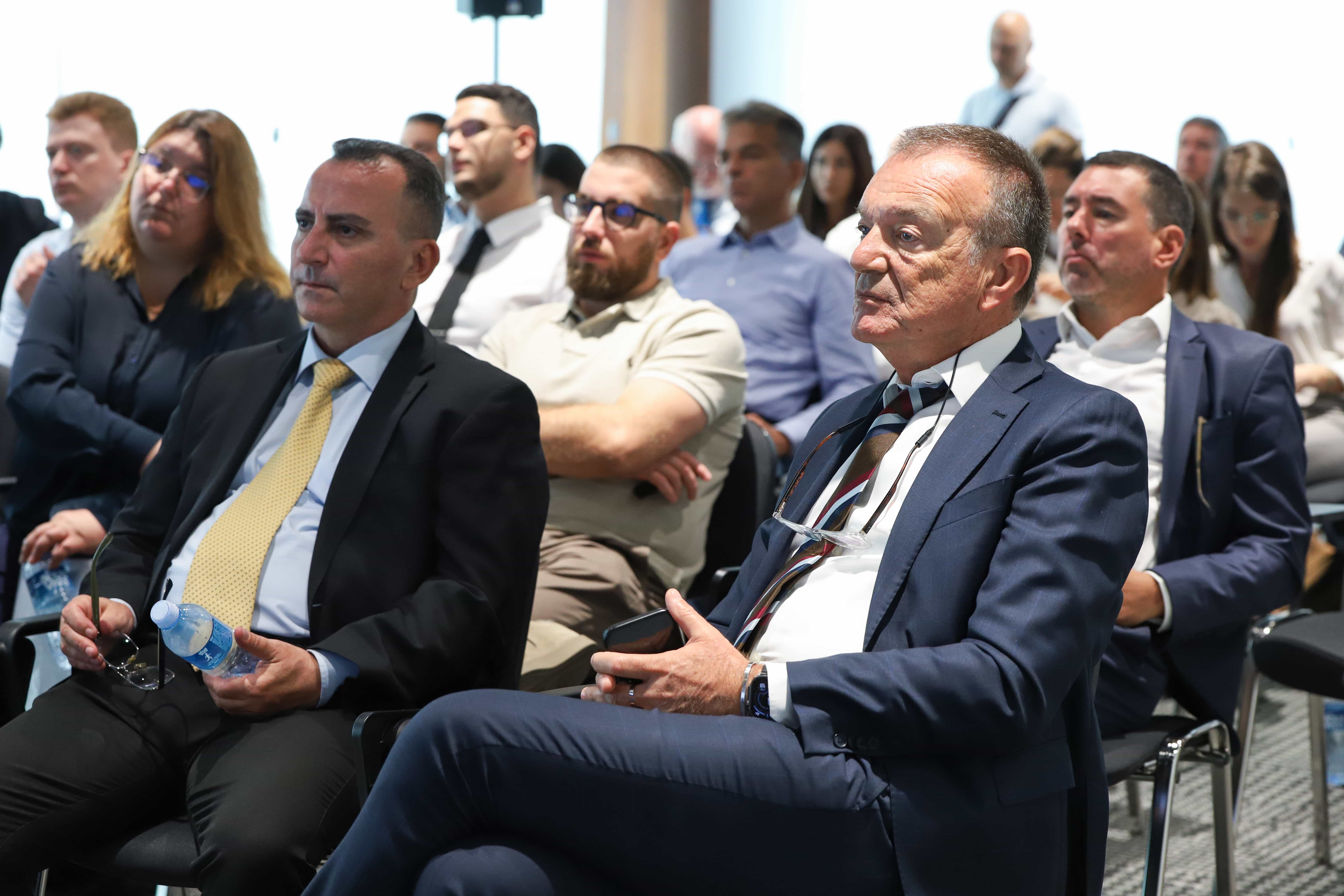 seminar6.jpg